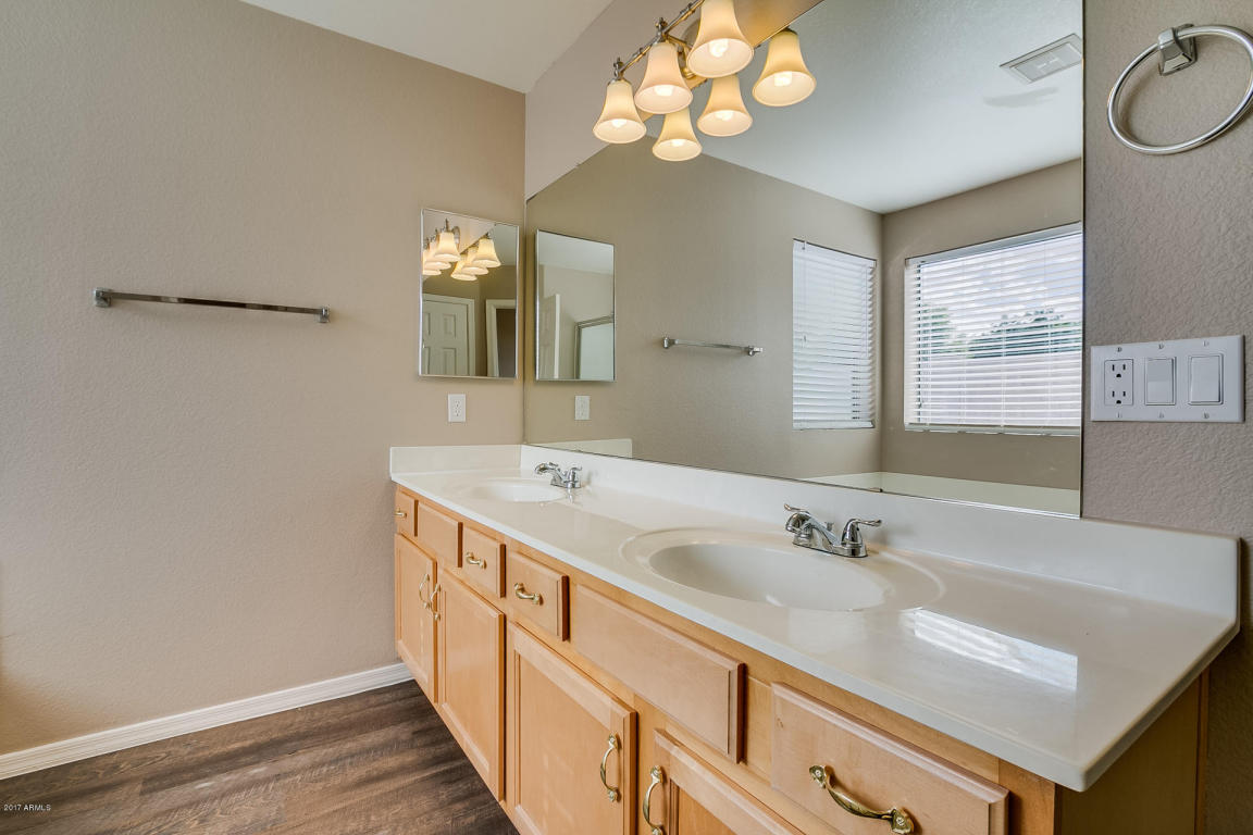 1805 E Arabian Dr, Gilbert, AZ 85296 photo 12