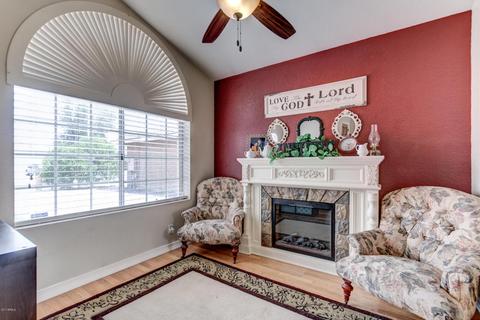 1039 E Hearne Way, Gilbert, AZ 85234 photo 6