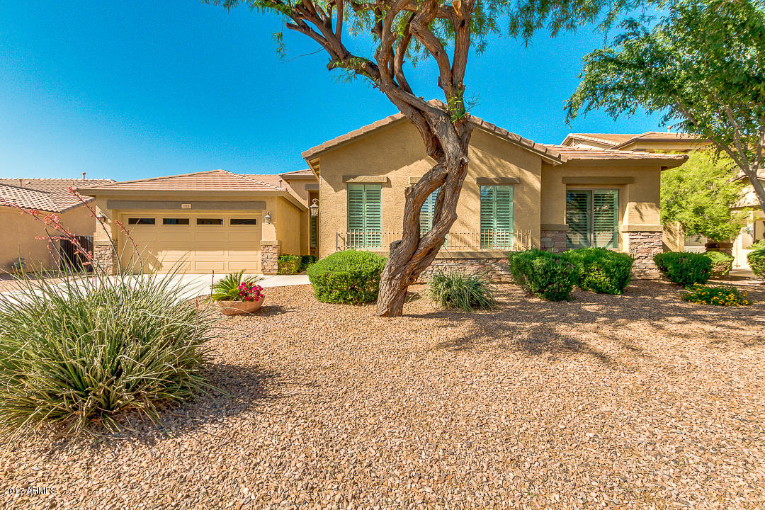 1312 E Clark Dr, Gilbert, AZ 85297 photo 1