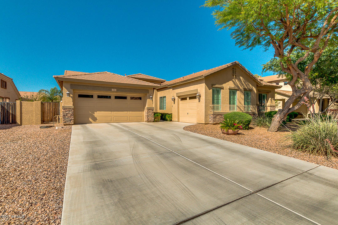 1312 E Clark Dr, Gilbert, AZ 85297 photo 5