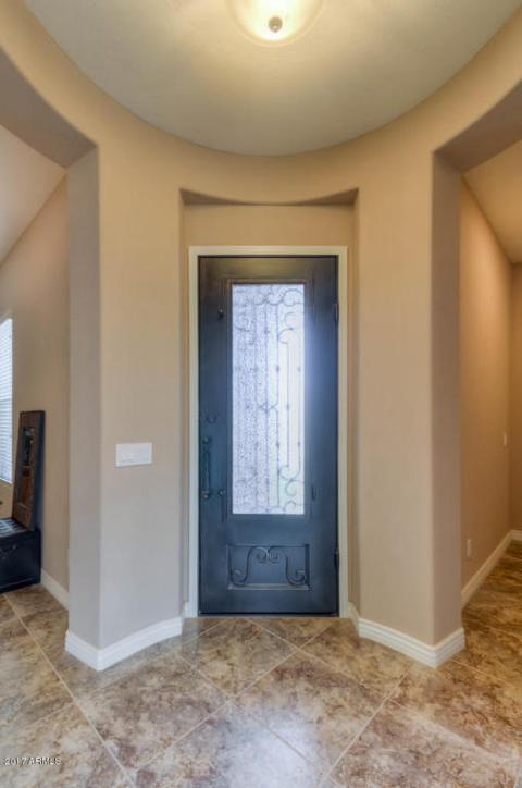 2473 E Tomahawk Dr, Gilbert, AZ 85298 photo 3
