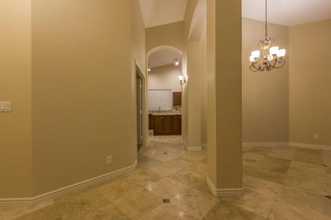 4058 E Kroll Dr, Gilbert, AZ 85234 photo 6