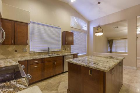 4058 E Kroll Dr, Gilbert, AZ 85234 photo 12