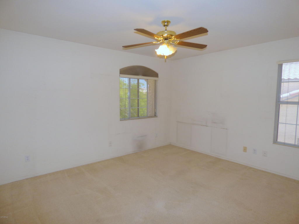 158 S Cobblestone Dr, Gilbert, AZ 85296 photo 25
