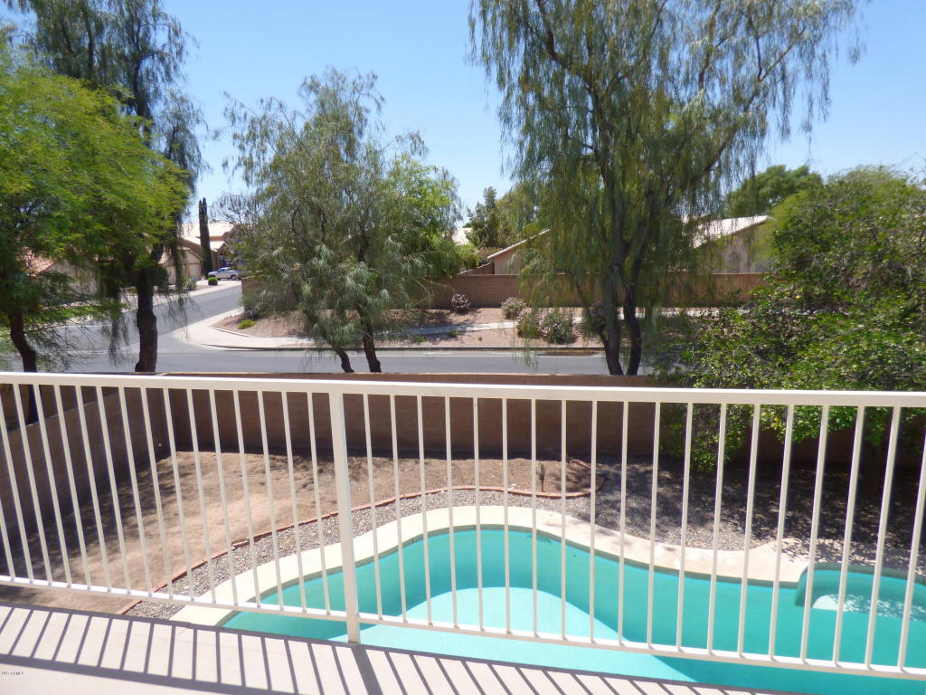 158 S Cobblestone Dr, Gilbert, AZ 85296 photo 26
