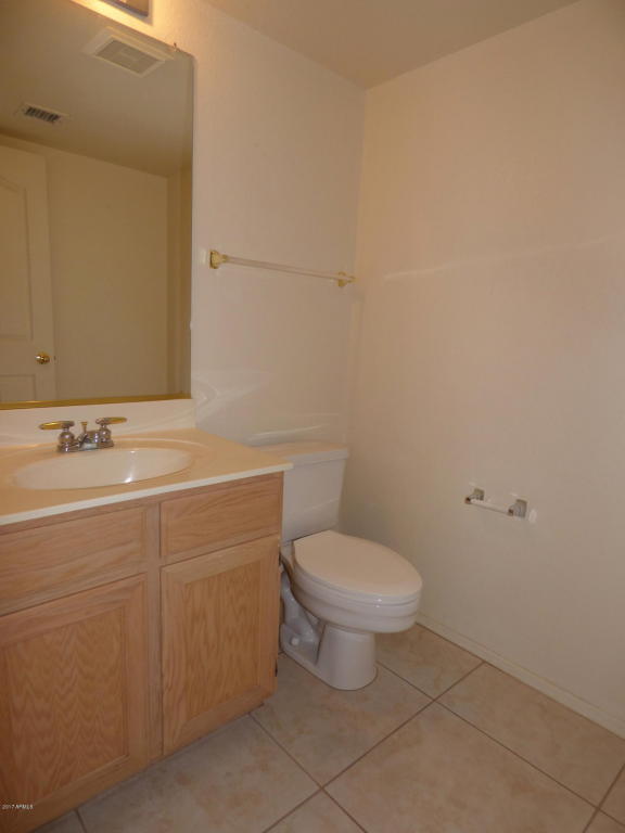 158 S Cobblestone Dr, Gilbert, AZ 85296 photo 10