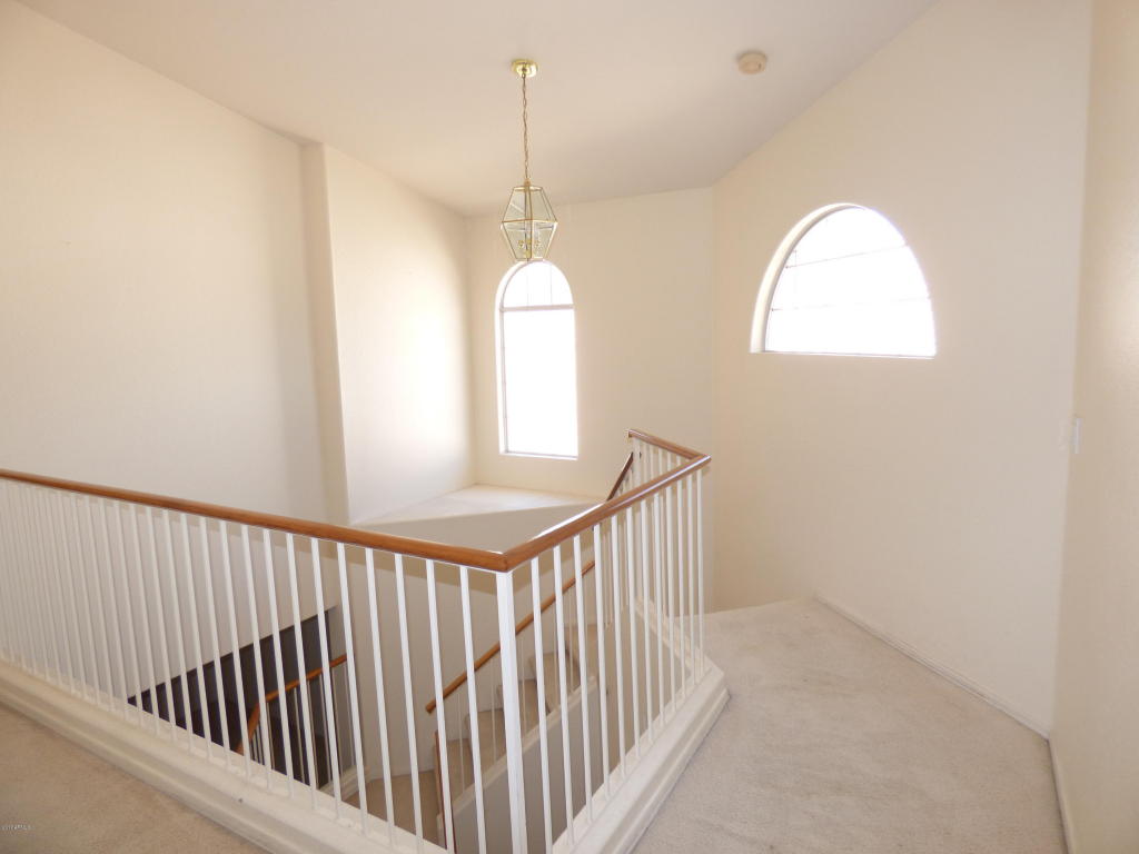 158 S Cobblestone Dr, Gilbert, AZ 85296 photo 11