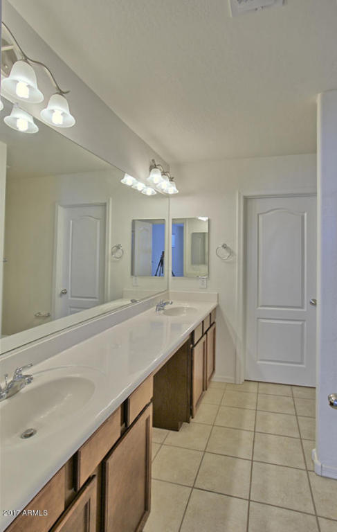 845 S Reber Ave, Gilbert, AZ 85296 photo 14