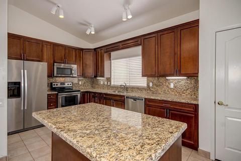 4163 E Silverwood Dr, Phoenix, AZ 85048 photo 2