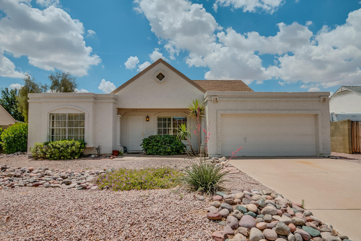 1565 E Stephens Dr, Tempe, AZ 85283 photo 1
