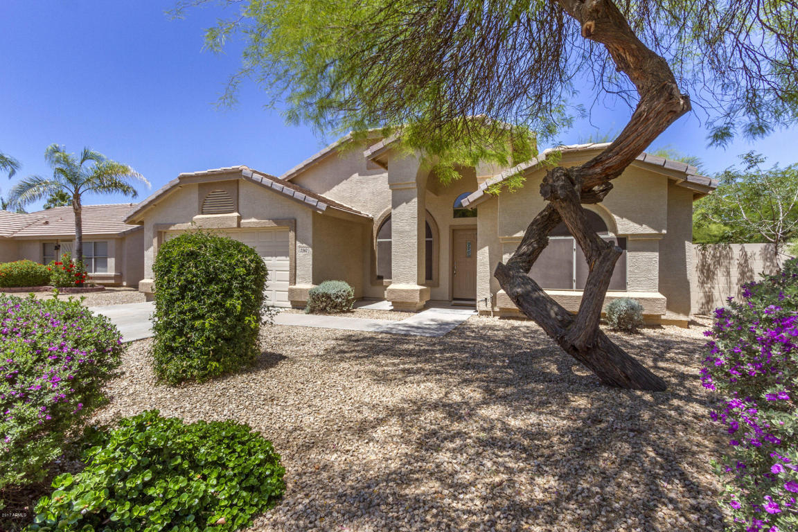 2362 E Smoke Tree Rd, Gilbert, AZ 85296 photo 1