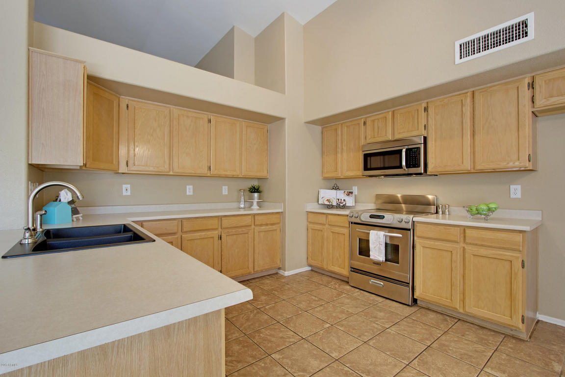 2362 E Smoke Tree Rd, Gilbert, AZ 85296 photo 16