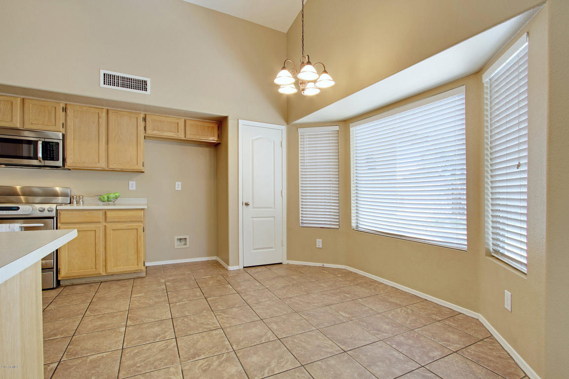 2362 E Smoke Tree Rd, Gilbert, AZ 85296 photo 19