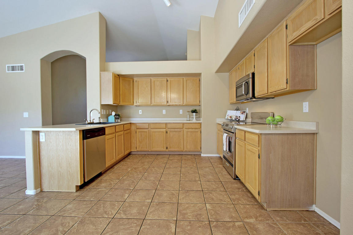 2362 E Smoke Tree Rd, Gilbert, AZ 85296 photo 15