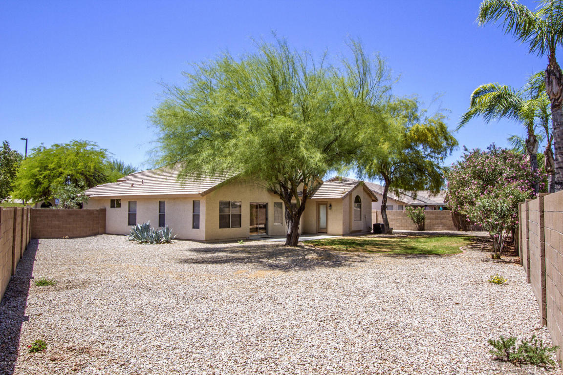 2362 E Smoke Tree Rd, Gilbert, AZ 85296 photo 23
