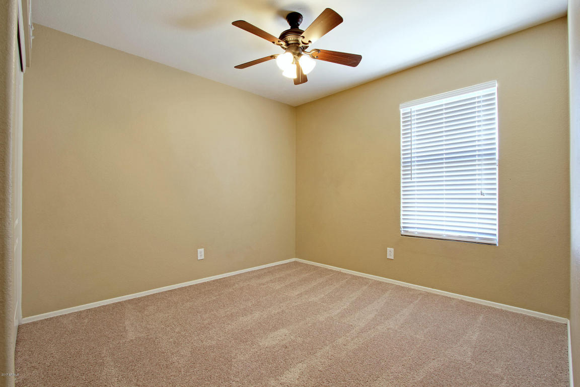 2362 E Smoke Tree Rd, Gilbert, AZ 85296 photo 11