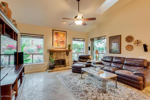 838 E Desert Flower Ln, Phoenix, AZ 85048 photo 17