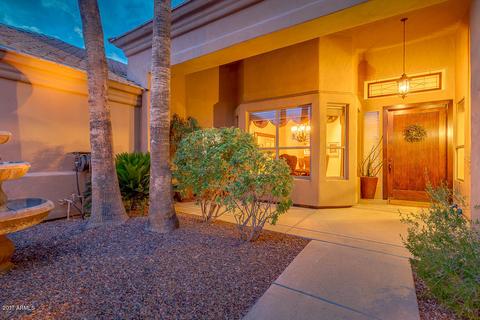 838 E Desert Flower Ln, Phoenix, AZ 85048 photo 5