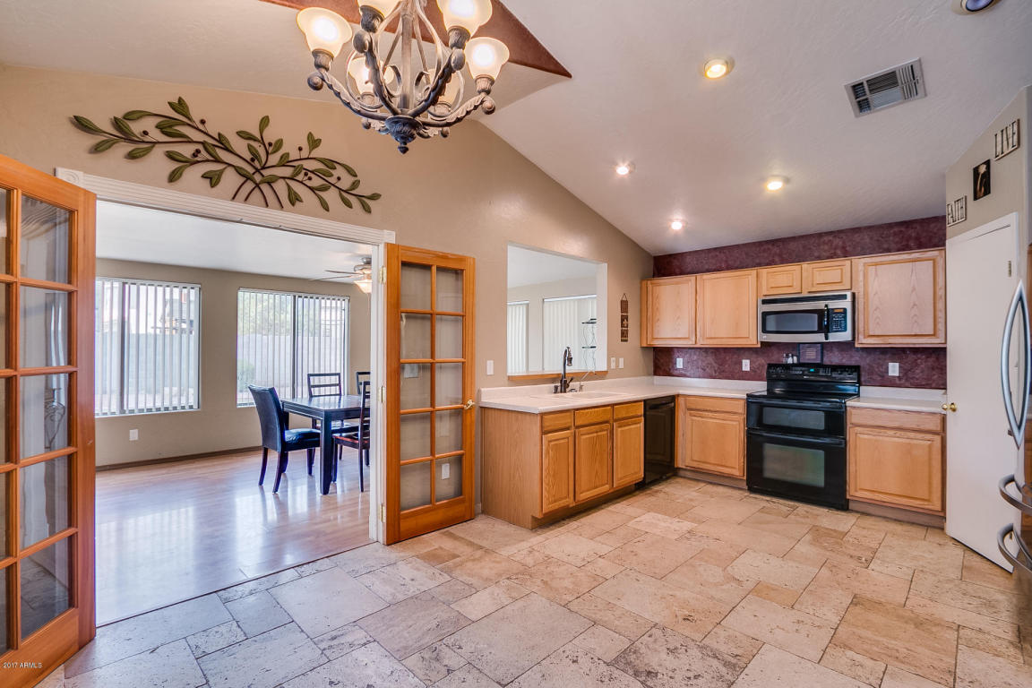 2082 E Arabian Dr, Gilbert, AZ 85296 photo 13