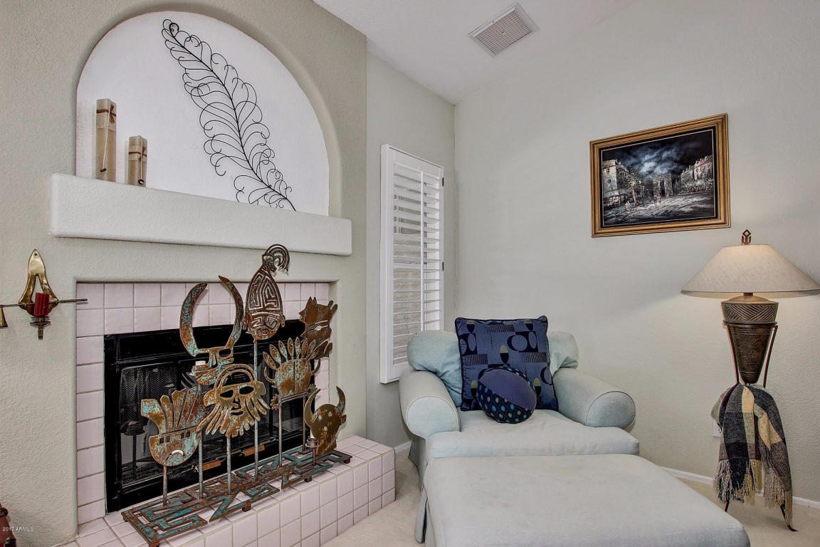 3608 E Taro Ln, Phoenix, AZ 85050 photo 9