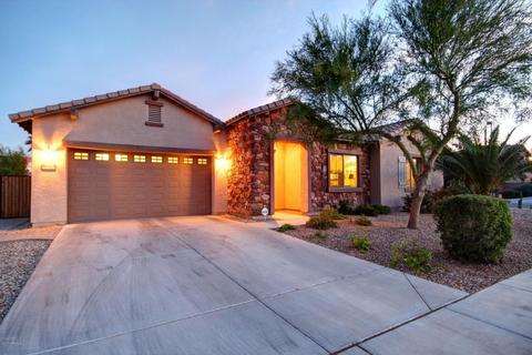 16813 W Apache St, Goodyear, AZ 85338 photo 1