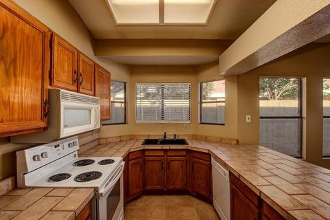 906 E Page St, Gilbert, AZ 85234 photo 8