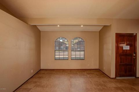906 E Page St, Gilbert, AZ 85234 photo 4