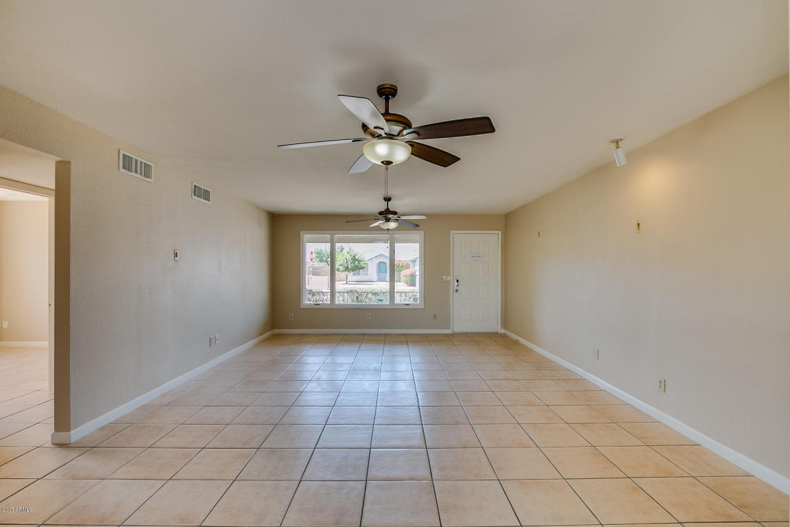1538 E Carter Rd, Phoenix, AZ 85042 photo 9