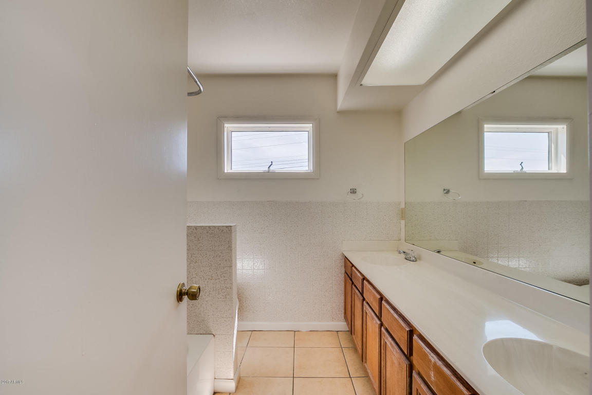 1538 E Carter Rd, Phoenix, AZ 85042 photo 26