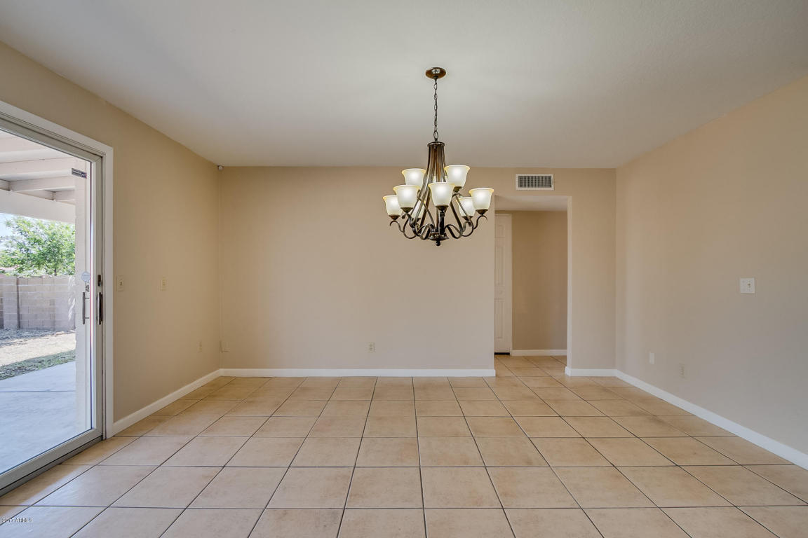 1538 E Carter Rd, Phoenix, AZ 85042 photo 5