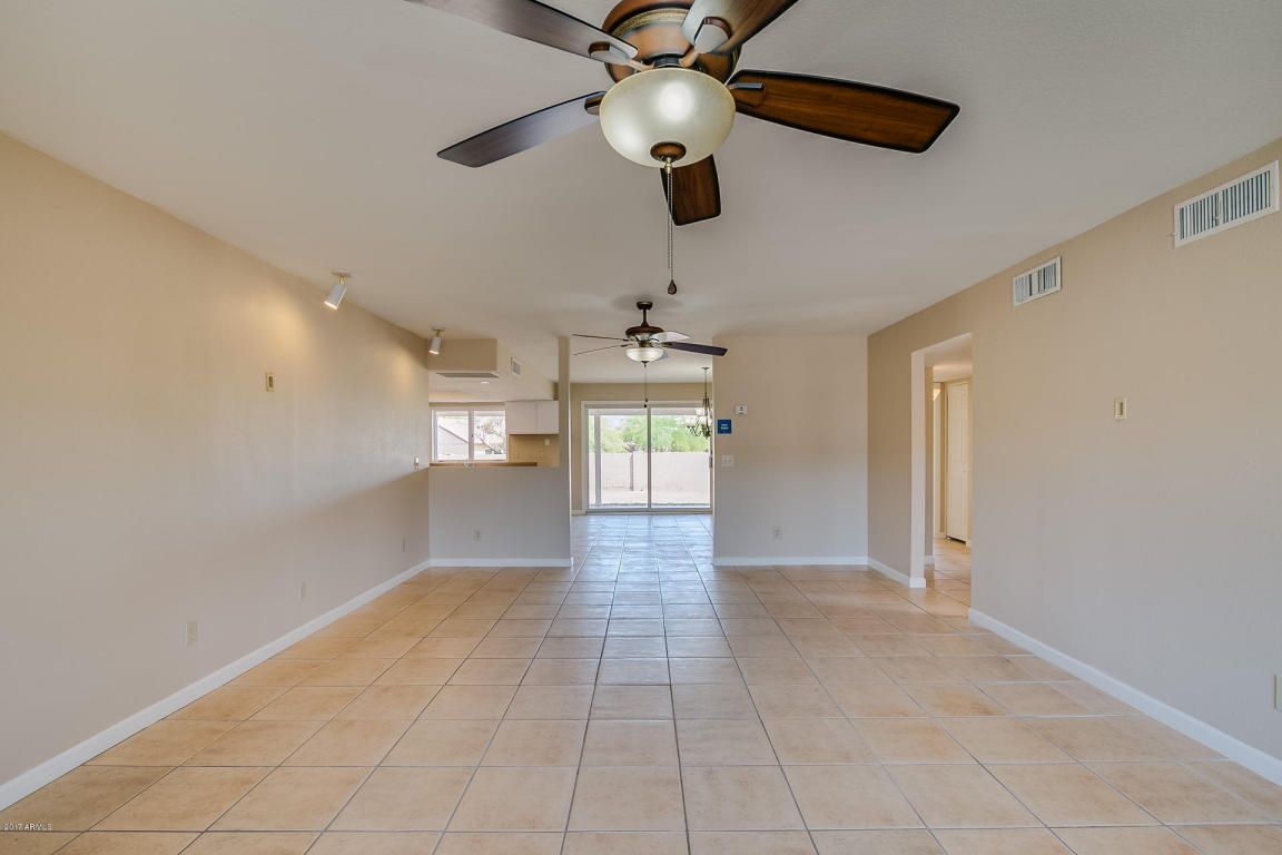 1538 E Carter Rd, Phoenix, AZ 85042 photo 10