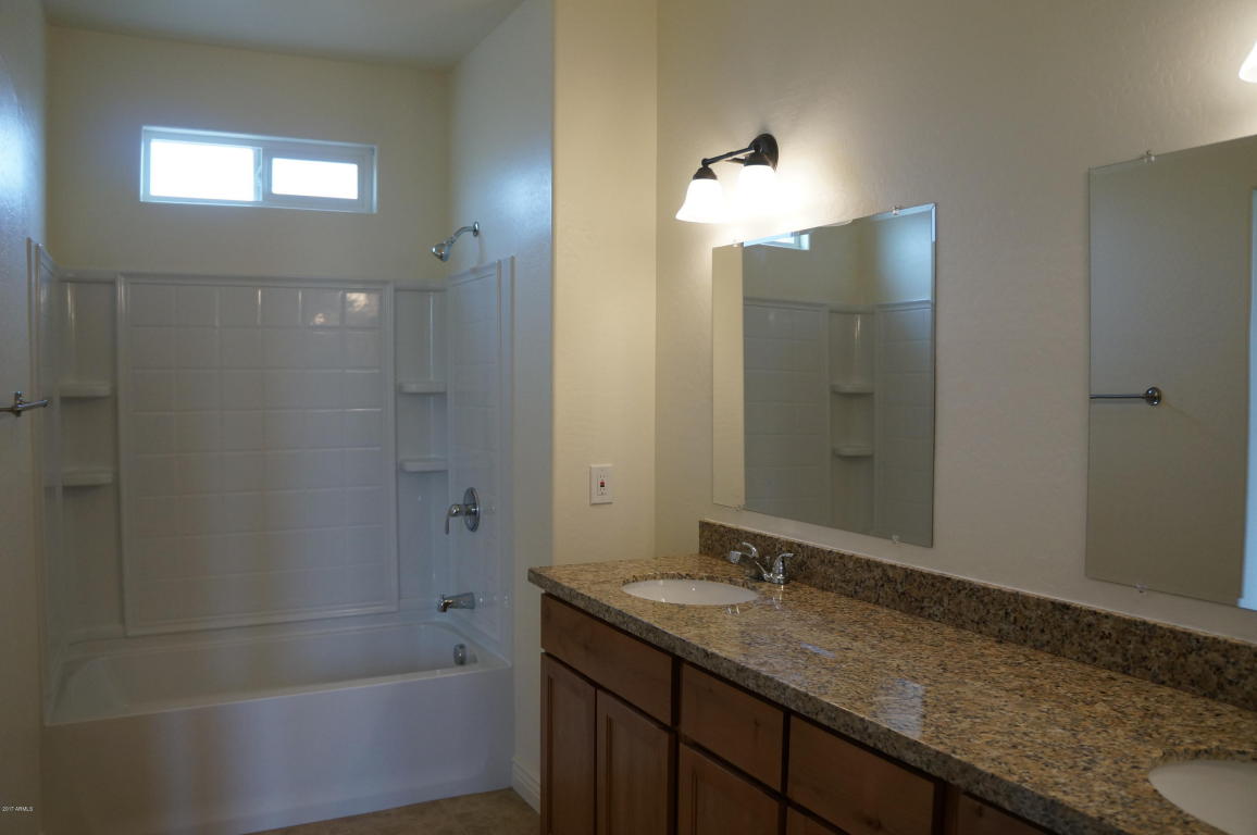 2225 E Pecan Rd, Phoenix, AZ 85040 photo 15
