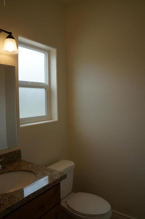 2225 E Pecan Rd, Phoenix, AZ 85040 photo 9