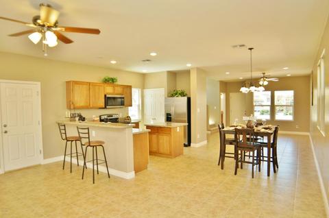 2213 E Pecan Rd, Phoenix, AZ 85040 photo 8