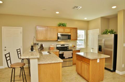 2213 E Pecan Rd, Phoenix, AZ 85040 photo 9
