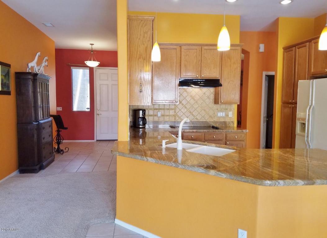 4914 E Kirkland Rd, Phoenix, AZ 85054 photo 2