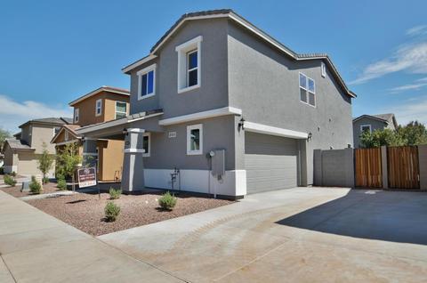 2221 E Pecan Rd, Phoenix, AZ 85040 photo 1