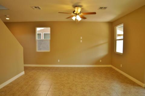 2221 E Pecan Rd, Phoenix, AZ 85040 photo 9