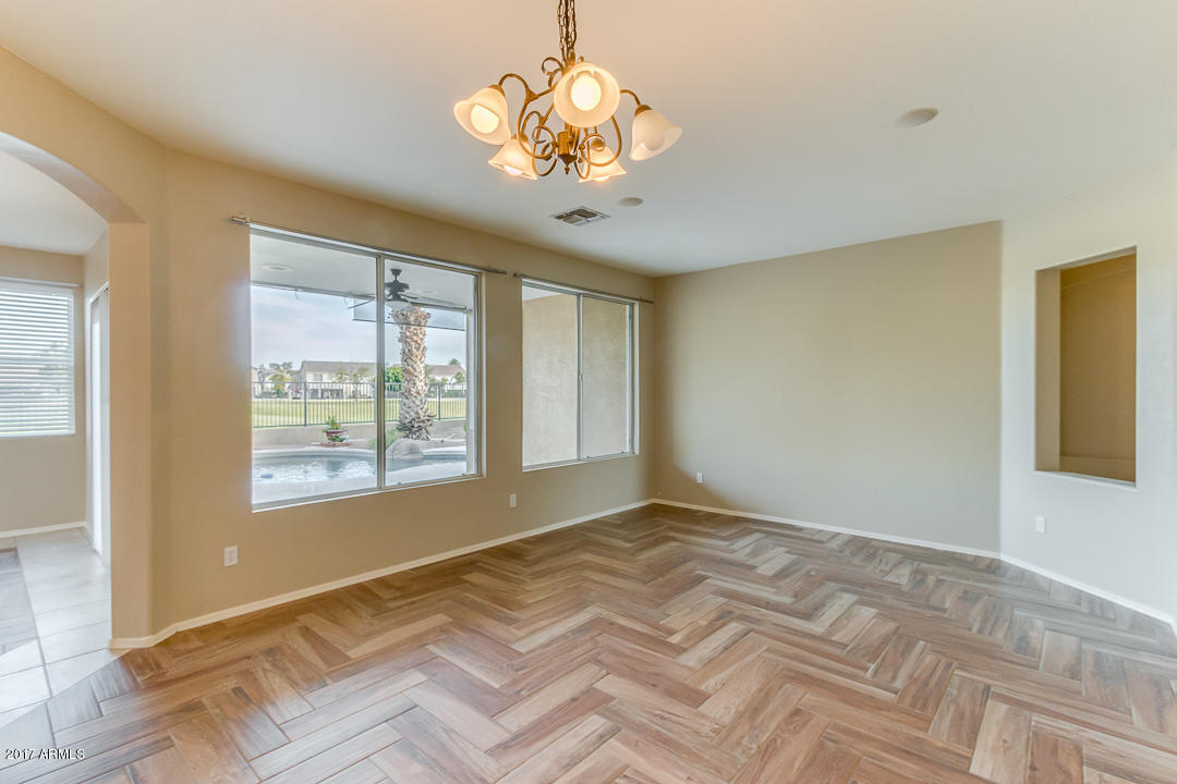9455 E Kilarea Ave, Mesa, AZ 85209 photo 8
