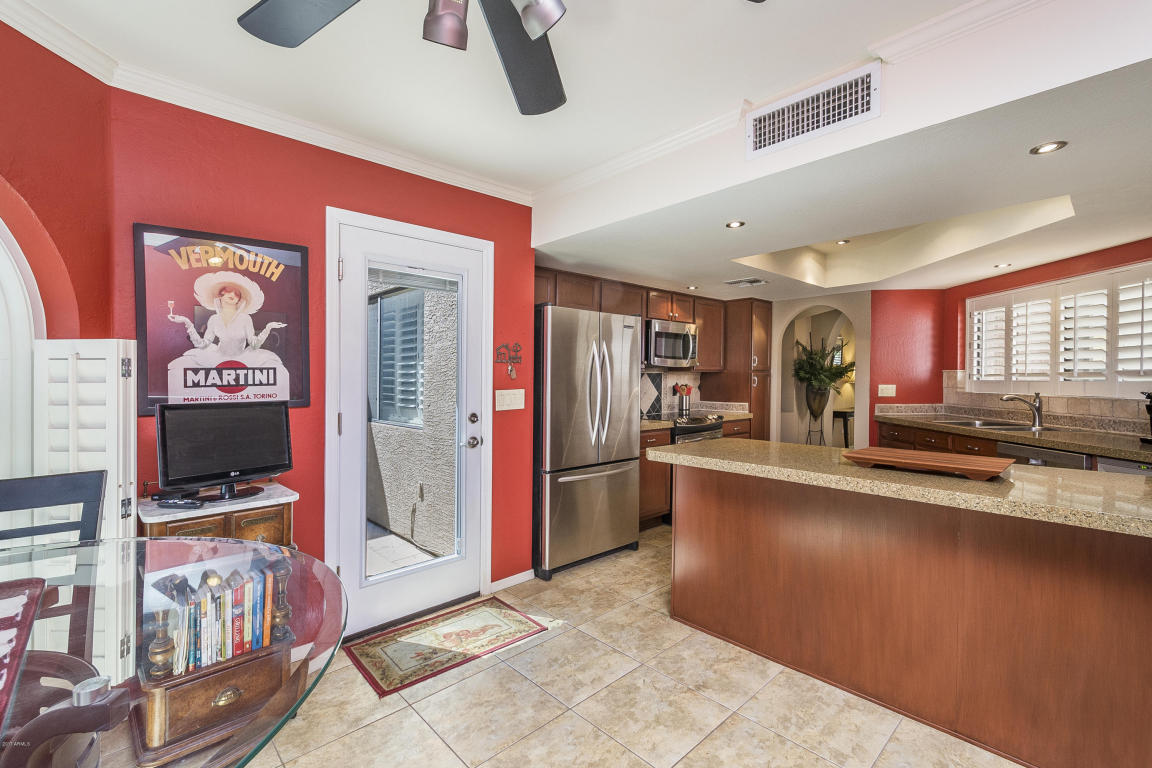 4215 E Paradise Dr, Phoenix, AZ 85028 photo 8