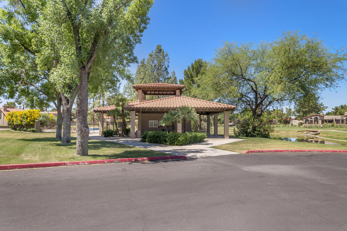 4215 E Paradise Dr, Phoenix, AZ 85028 photo 20