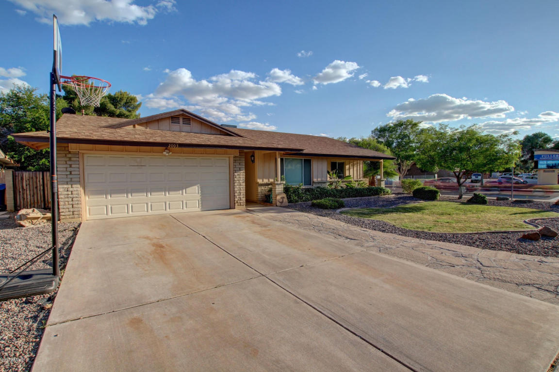 2003 E Oxford Dr, Tempe, AZ 85283 photo 1