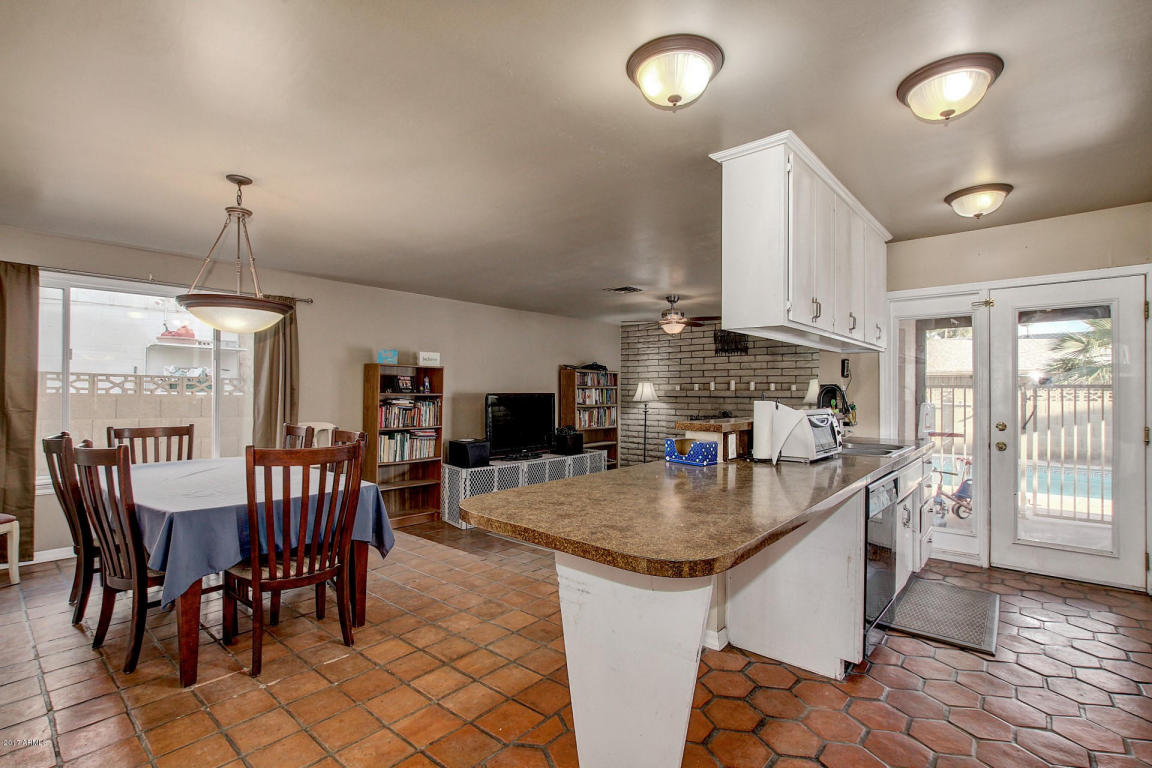 2003 E Oxford Dr, Tempe, AZ 85283 photo 12
