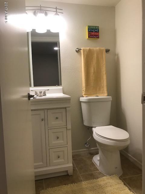 408 E Pecan Rd, Phoenix, AZ 85040 photo 4