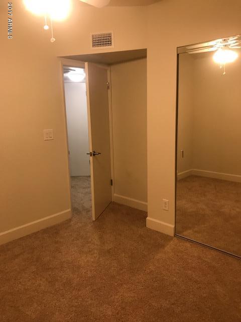 408 E Pecan Rd, Phoenix, AZ 85040 photo 3