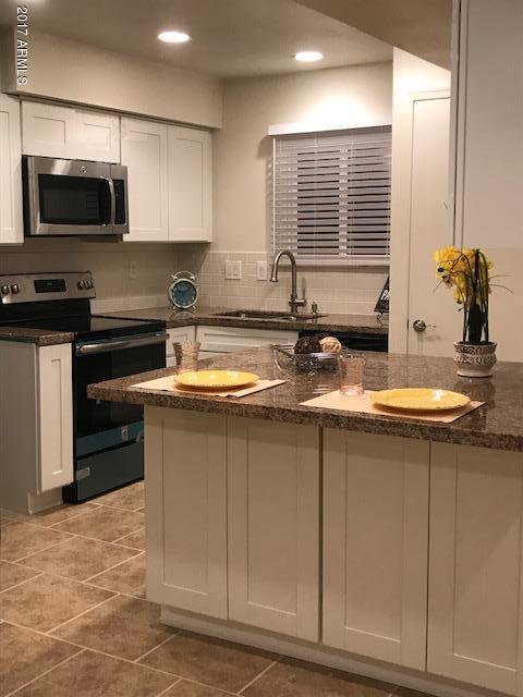 408 E Pecan Rd, Phoenix, AZ 85040 photo 1