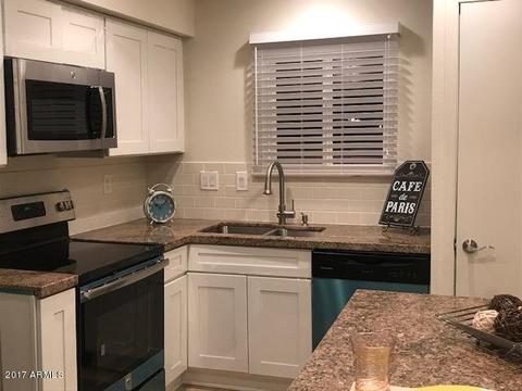 408 E Pecan Rd, Phoenix, AZ 85040 photo 2