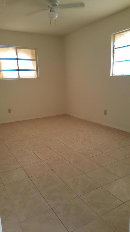 1729 E Pleasant Ln, Phoenix, AZ 85042 photo 8