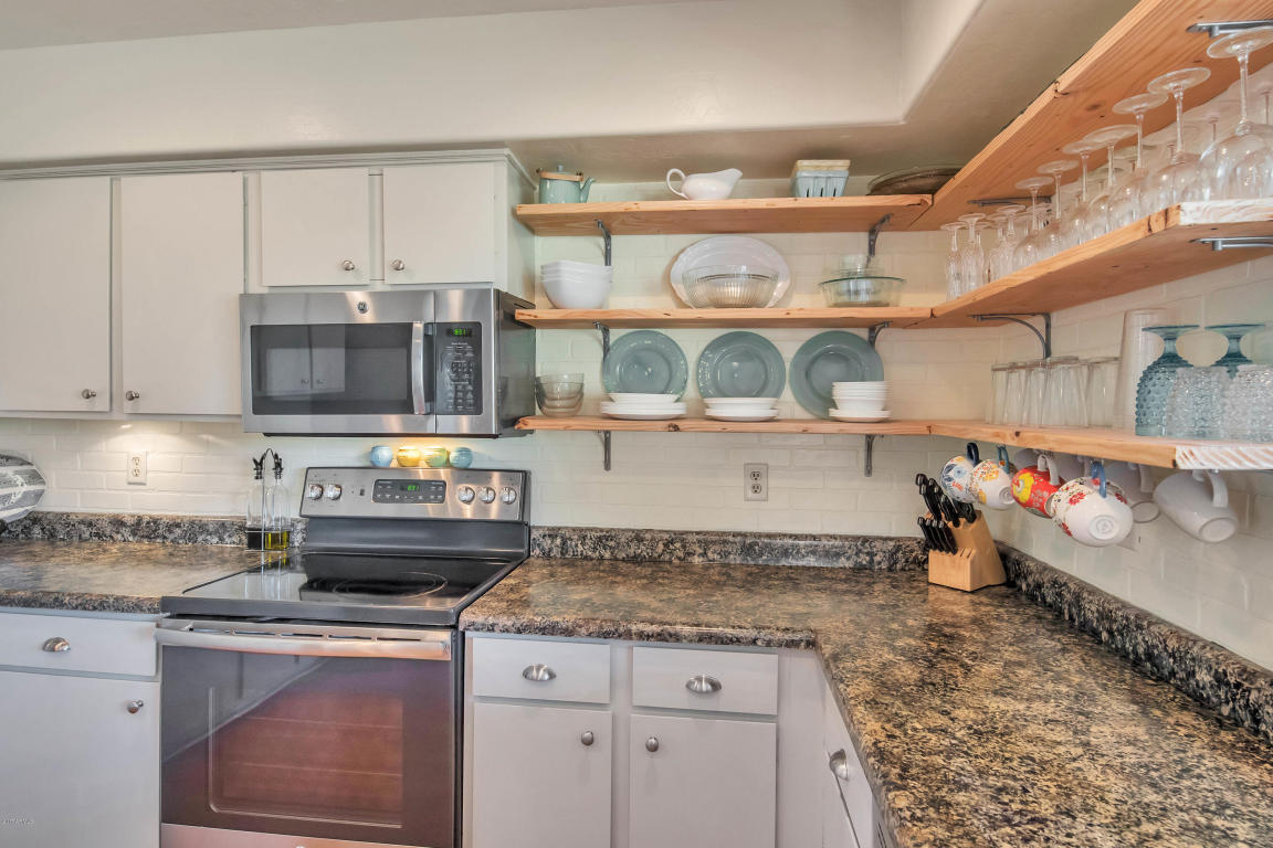 1531 E Vaughn Ave, Gilbert, AZ 85234 photo 3