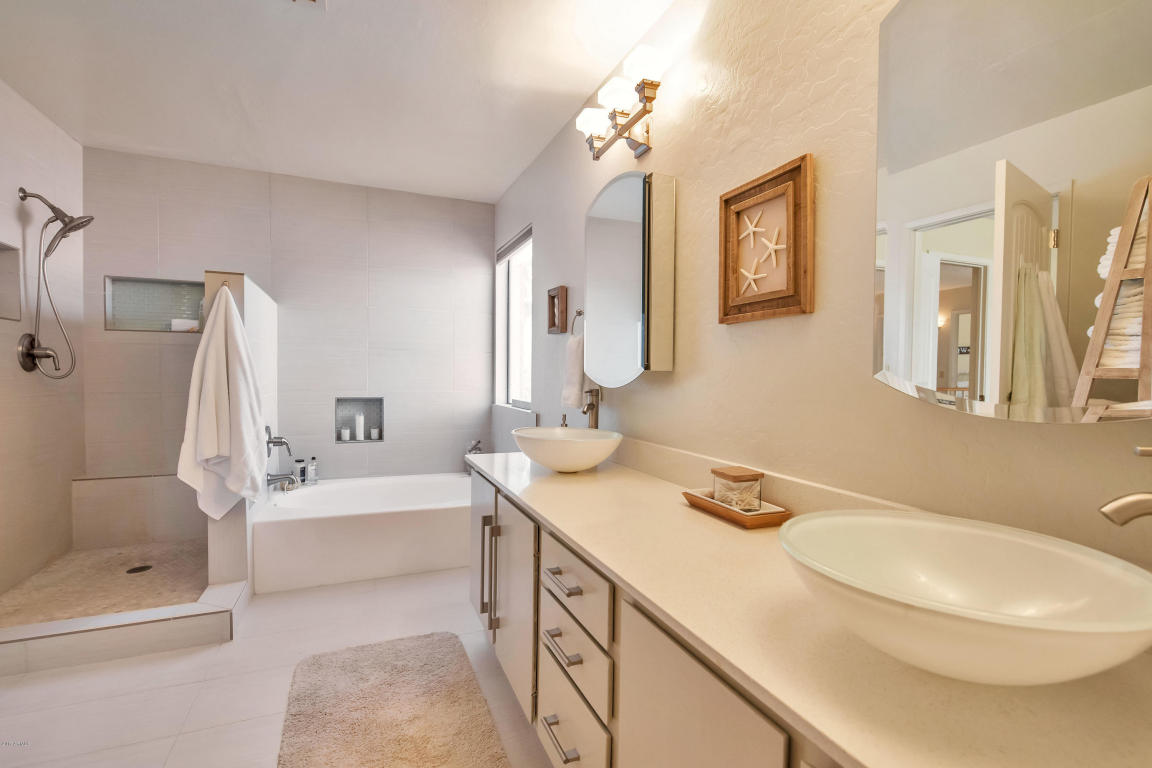 1531 E Vaughn Ave, Gilbert, AZ 85234 photo 23
